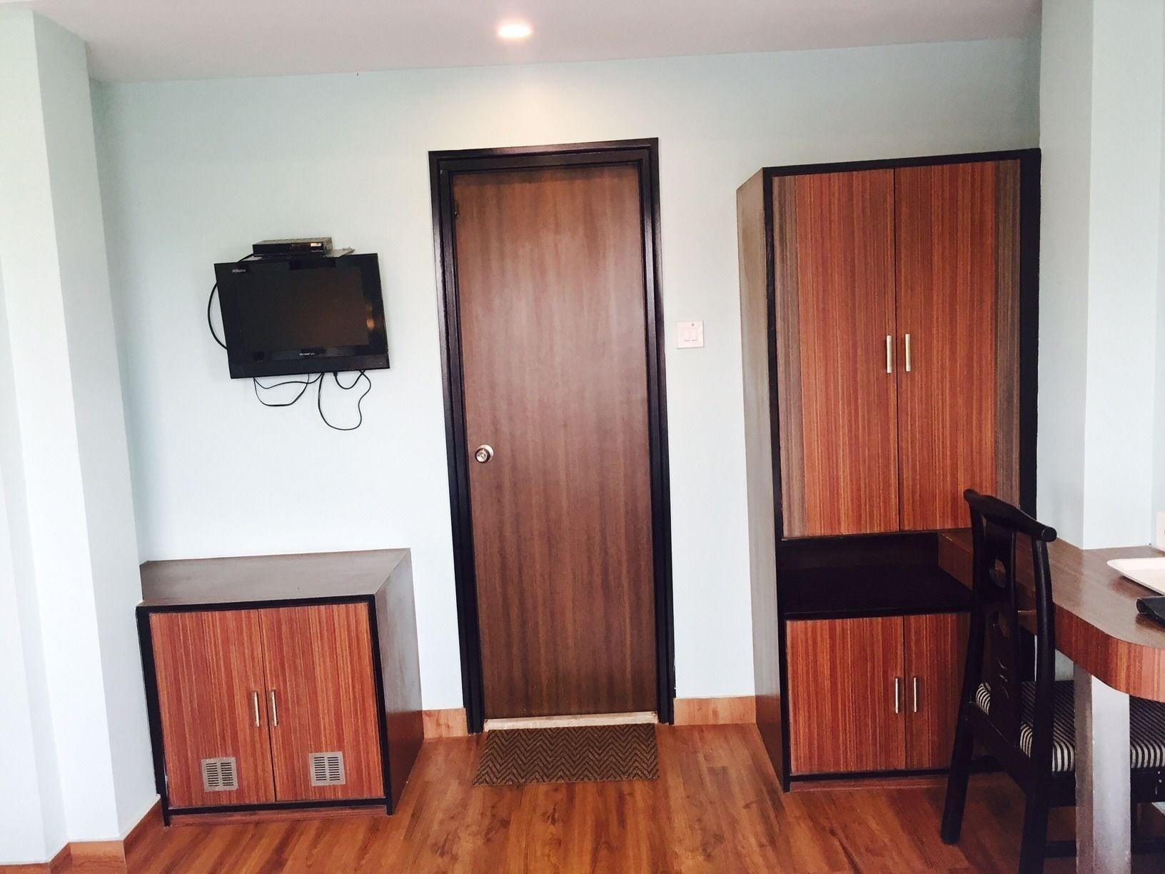 Hotel Crestwood Колката Екстер'єр фото