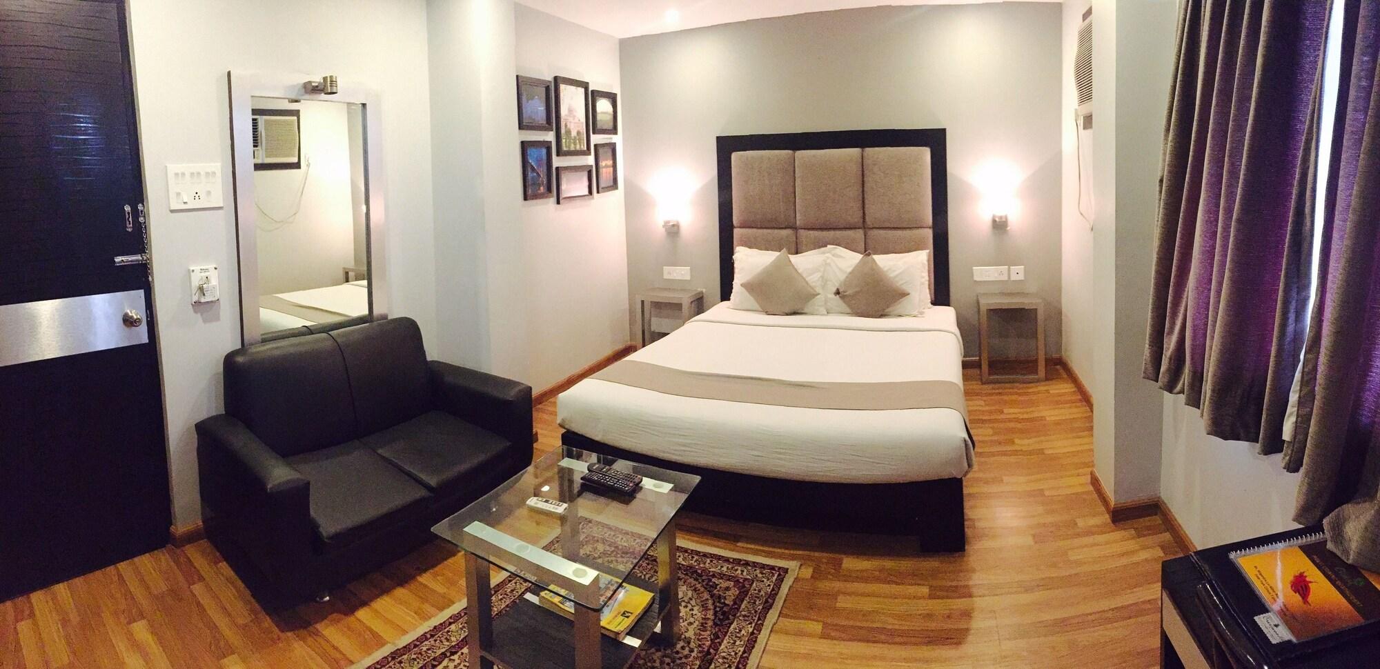 Hotel Crestwood Колката Екстер'єр фото