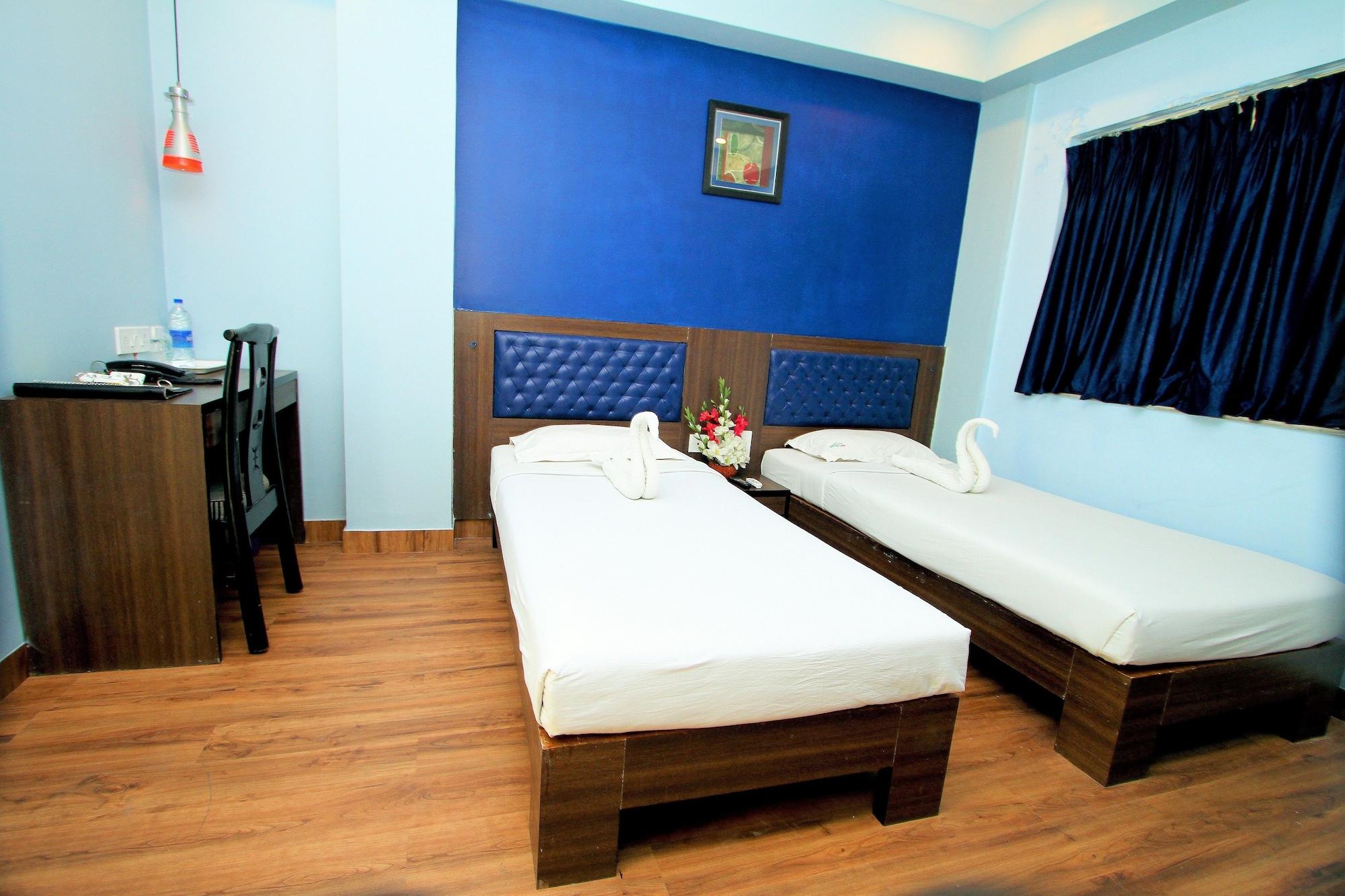 Hotel Crestwood Колката Екстер'єр фото