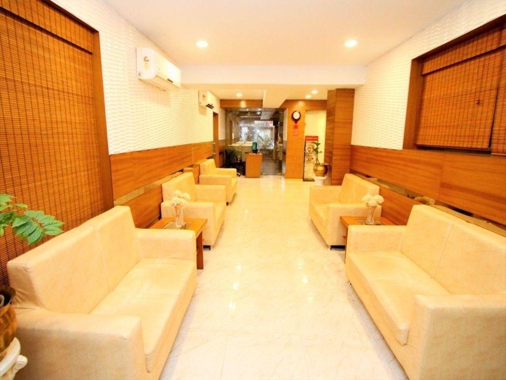 Hotel Crestwood Колката Екстер'єр фото
