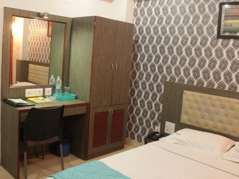Hotel Crestwood Колката Екстер'єр фото