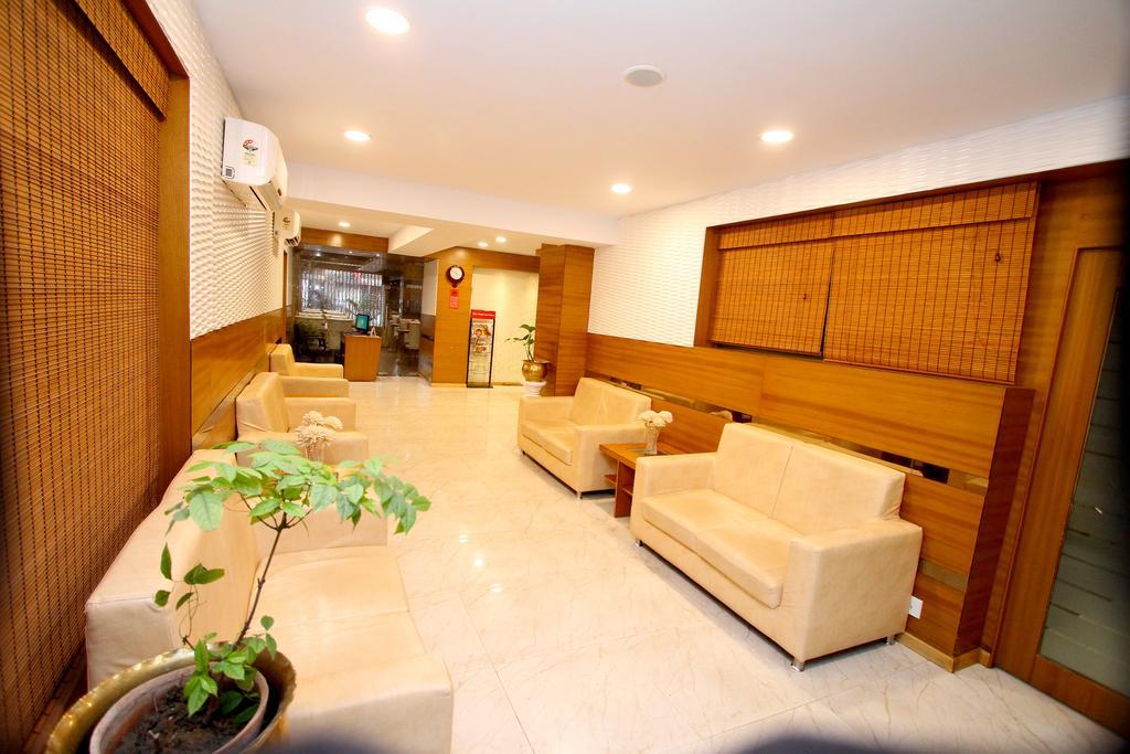 Hotel Crestwood Колката Екстер'єр фото